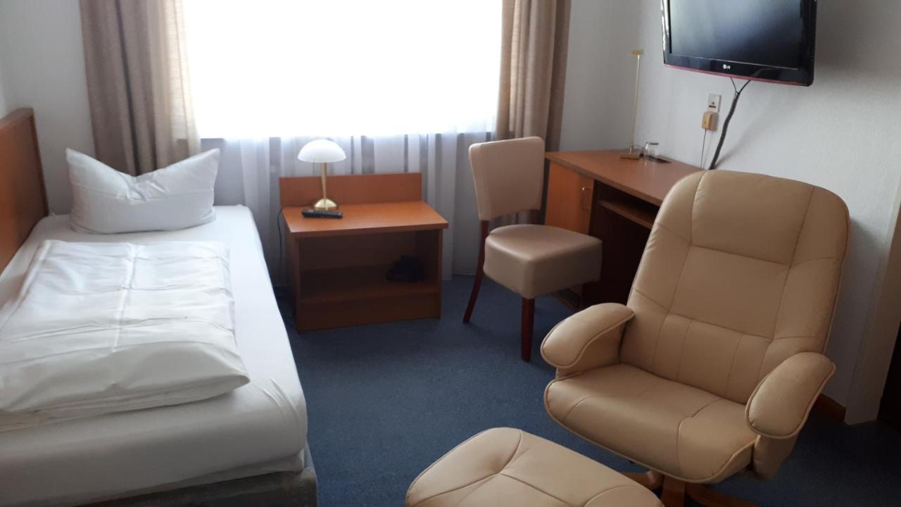באד בלינגן Hotel Park Eden מראה חיצוני תמונה