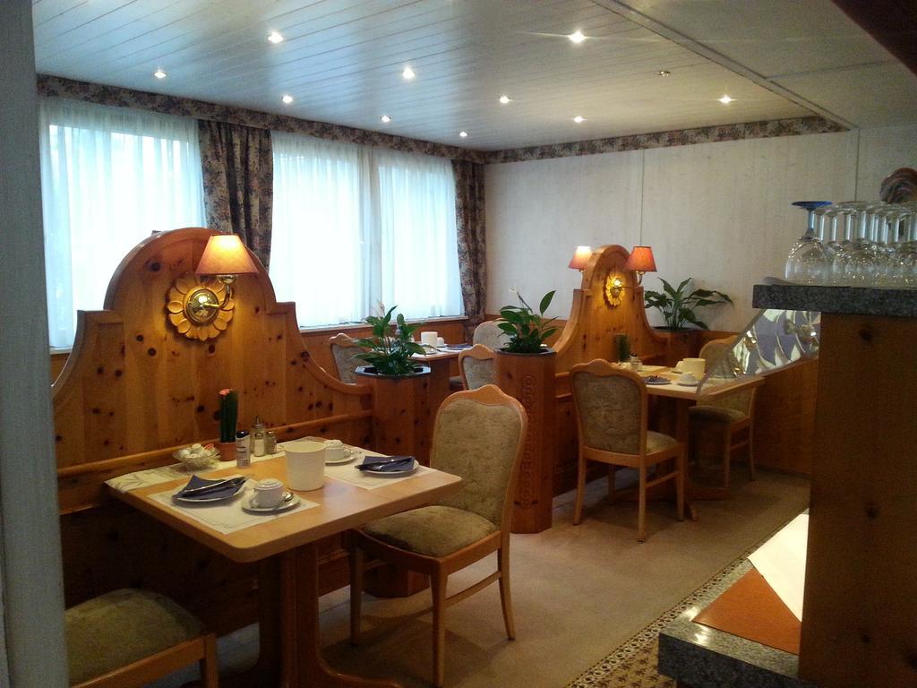 באד בלינגן Hotel Park Eden מראה חיצוני תמונה